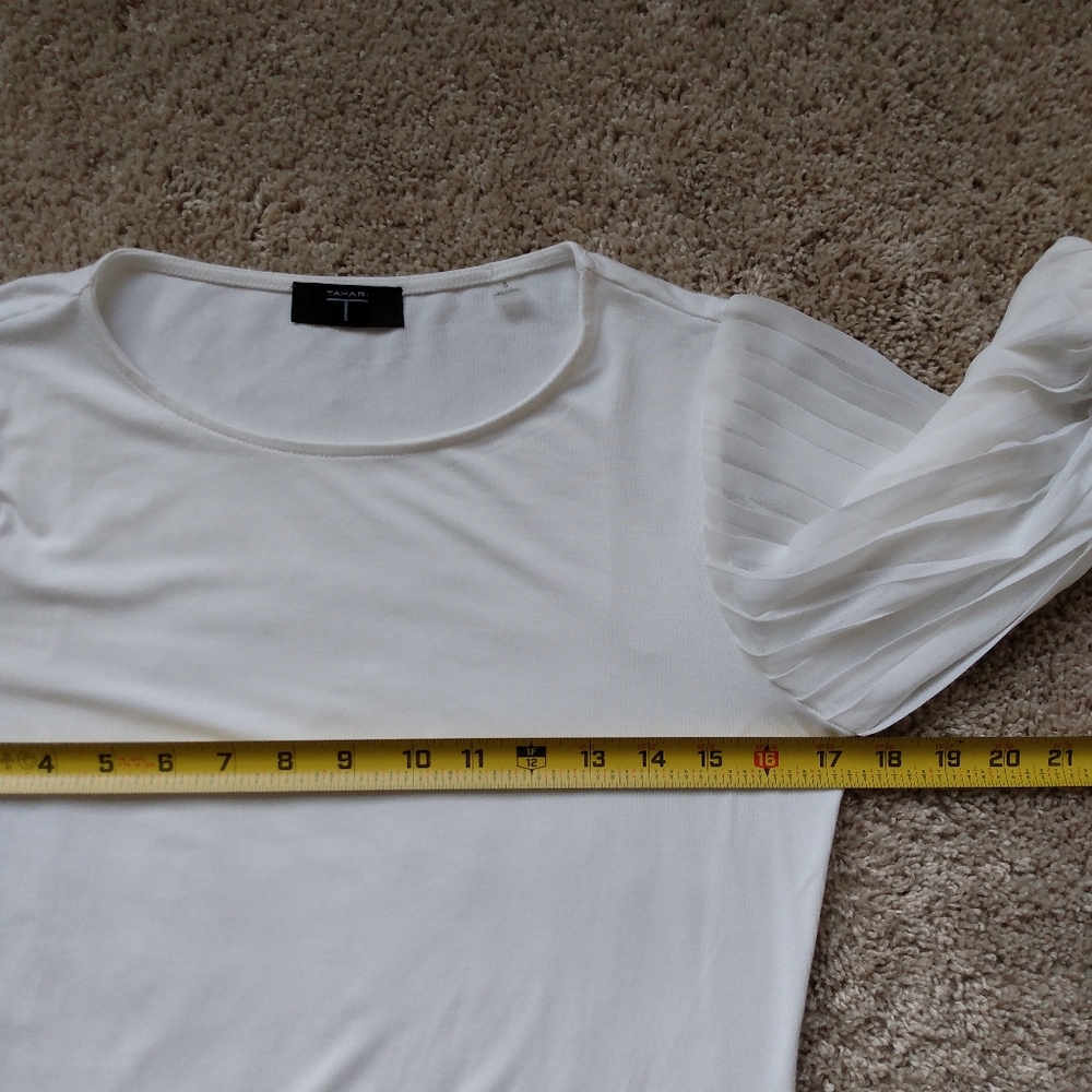 Tahari white ivory pleated puff sleeve top size S - Picture 8 of 8
